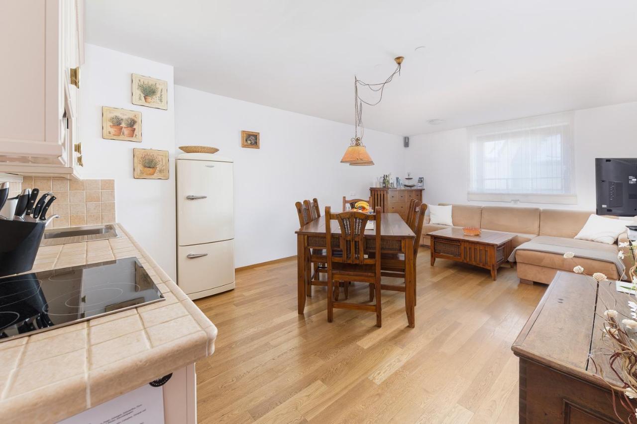 Mountain Charm Apartment ครานสกา โกรา ภายนอก รูปภาพ