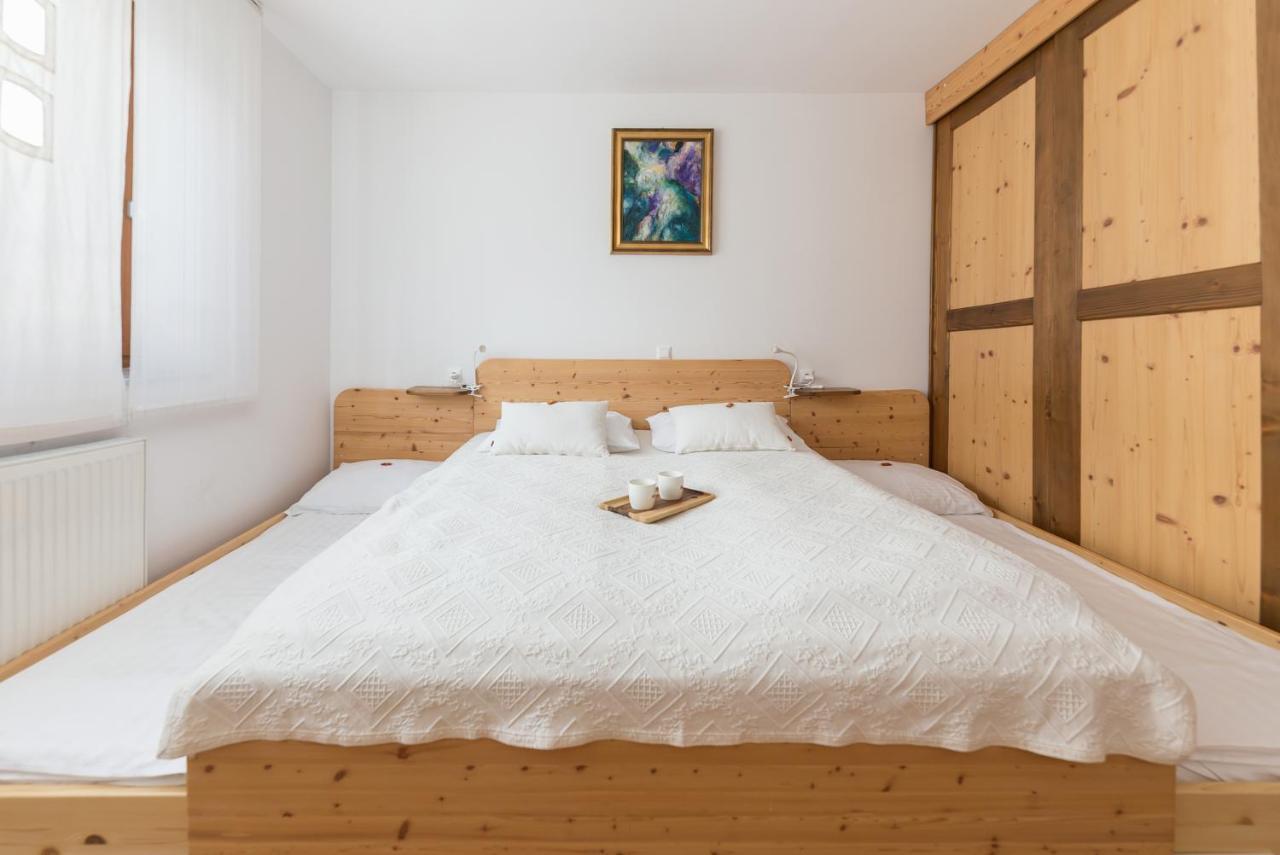 Mountain Charm Apartment ครานสกา โกรา ภายนอก รูปภาพ