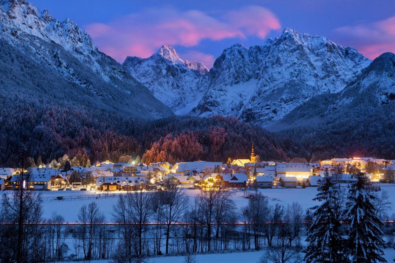 Mountain Charm Apartment ครานสกา โกรา ภายนอก รูปภาพ